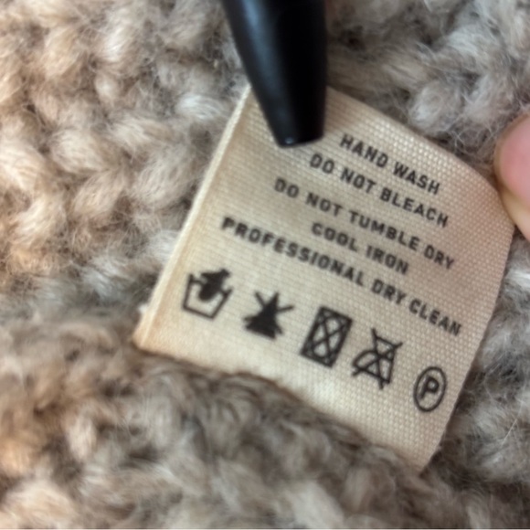 Na nin alpaca gray Cardigan - Picture 14 of 16